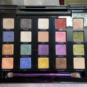 Urban Decay LTD Vice Reloaded palette